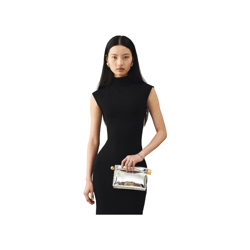 The small Rond Carré clutch