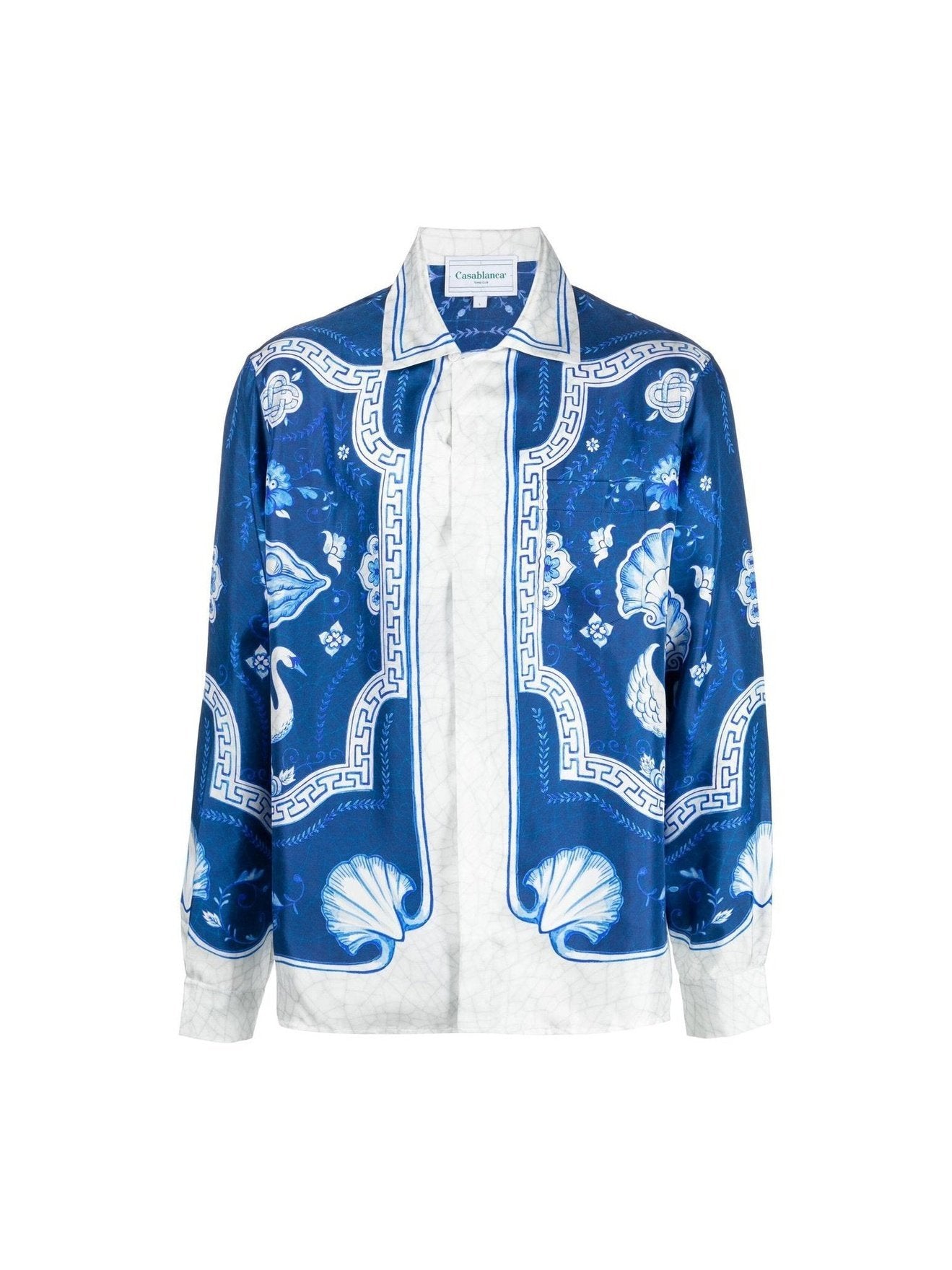camisa con botones bordados