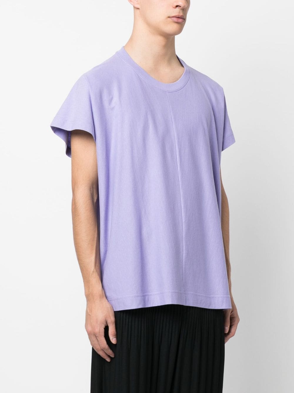 camiseta de algodón con cuello redondo