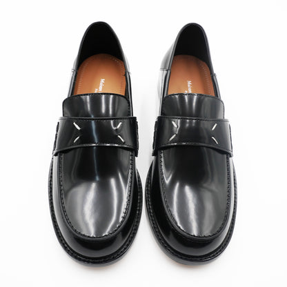 Zapato Maison Margiela Black Leather Loafers