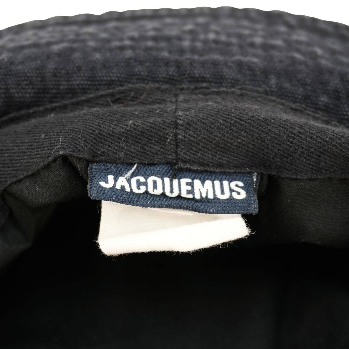 Bucket Hat Jacquemus Negro