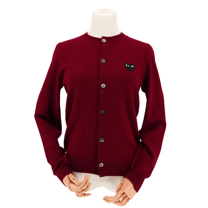 Suéter Comme des Garçons Cardigan Black Heart Patch PLAY