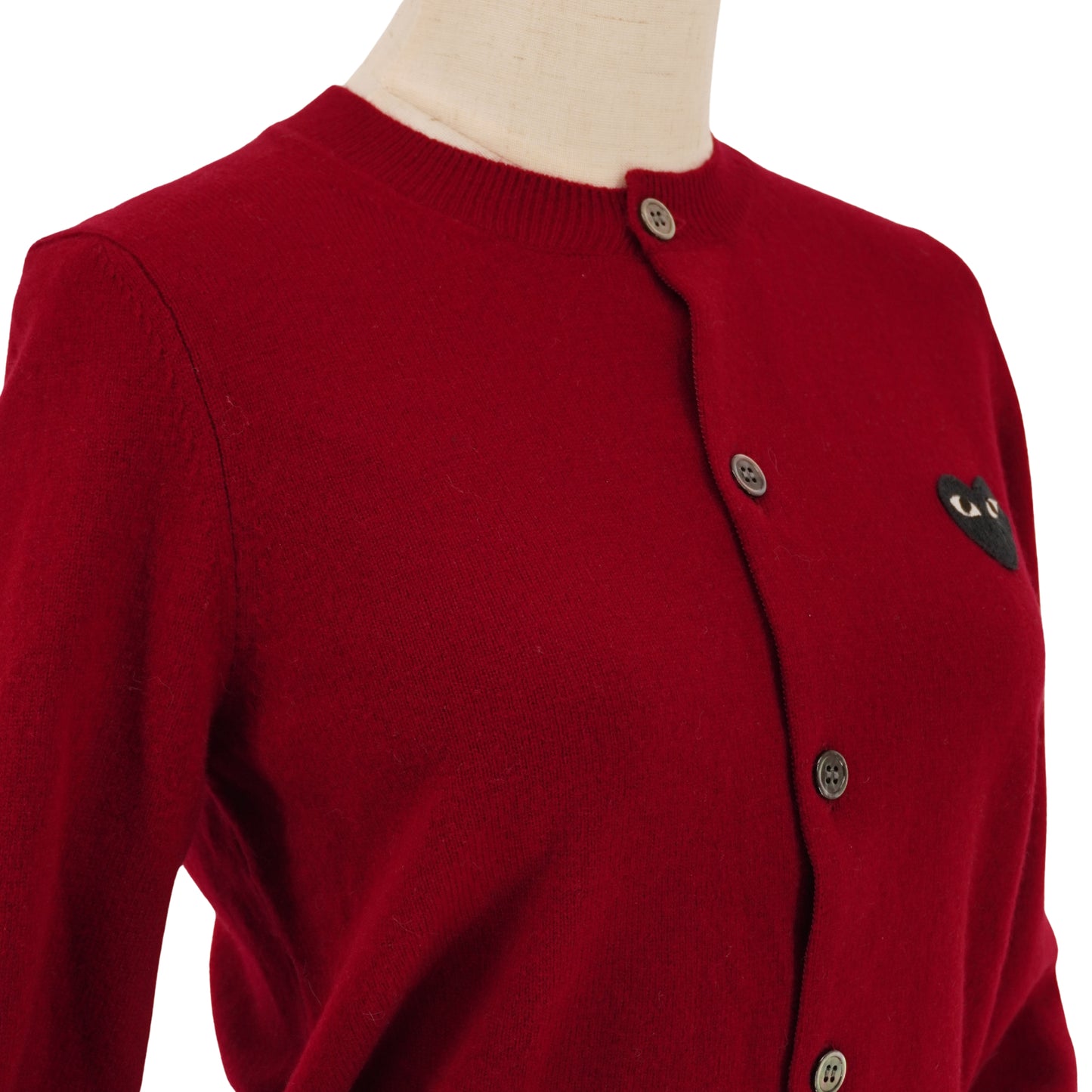 Suéter Comme des Garçons Cardigan Black Heart Patch PLAY