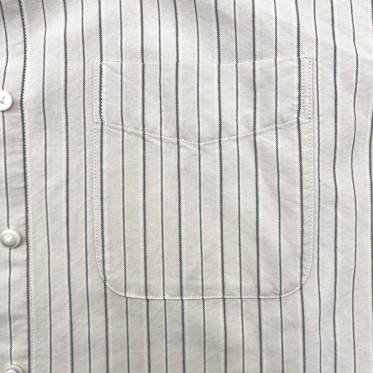 Camisa JW Anderson Uniqlo Rayas