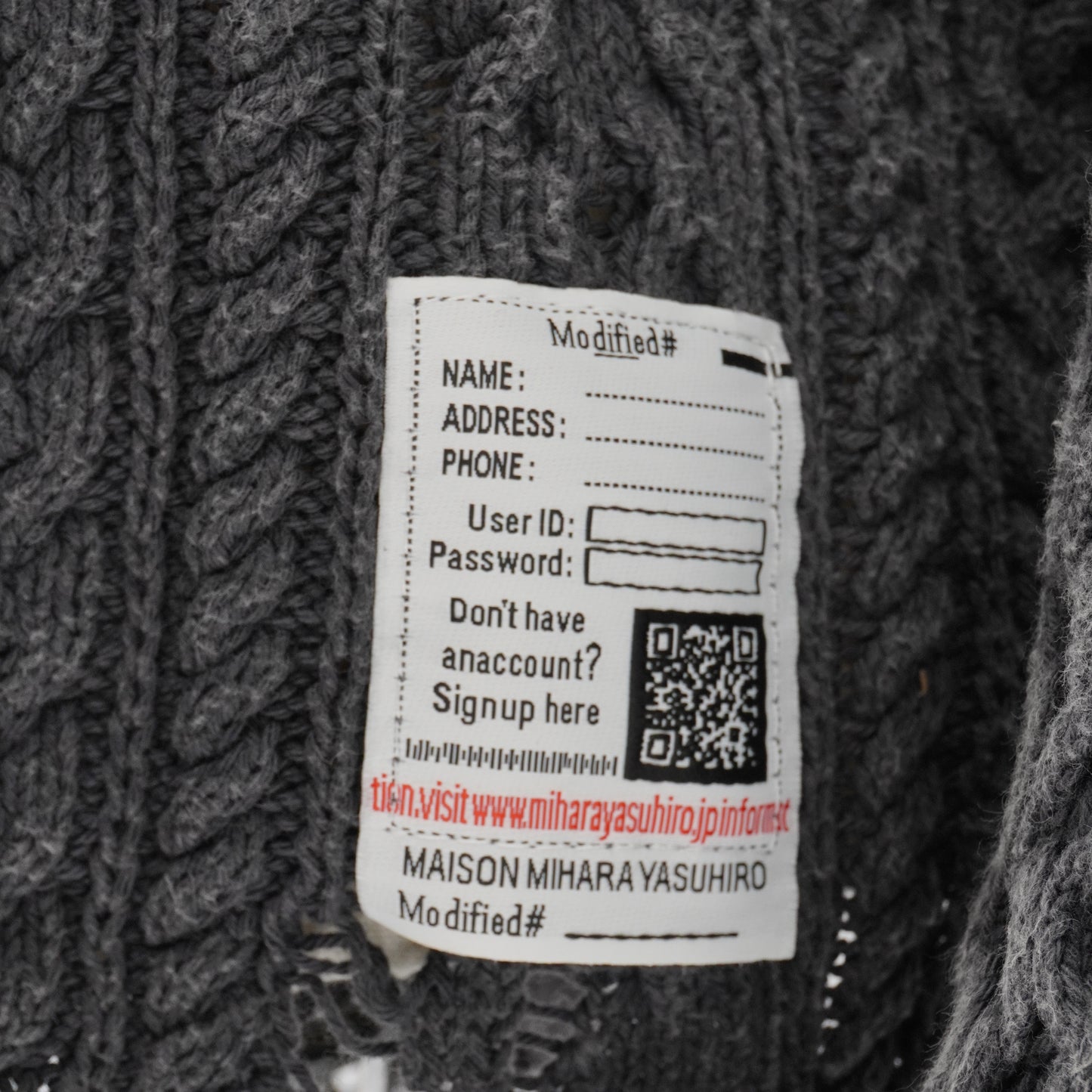 Suéter Maison Mihara Yasuhiro Distressed Knit