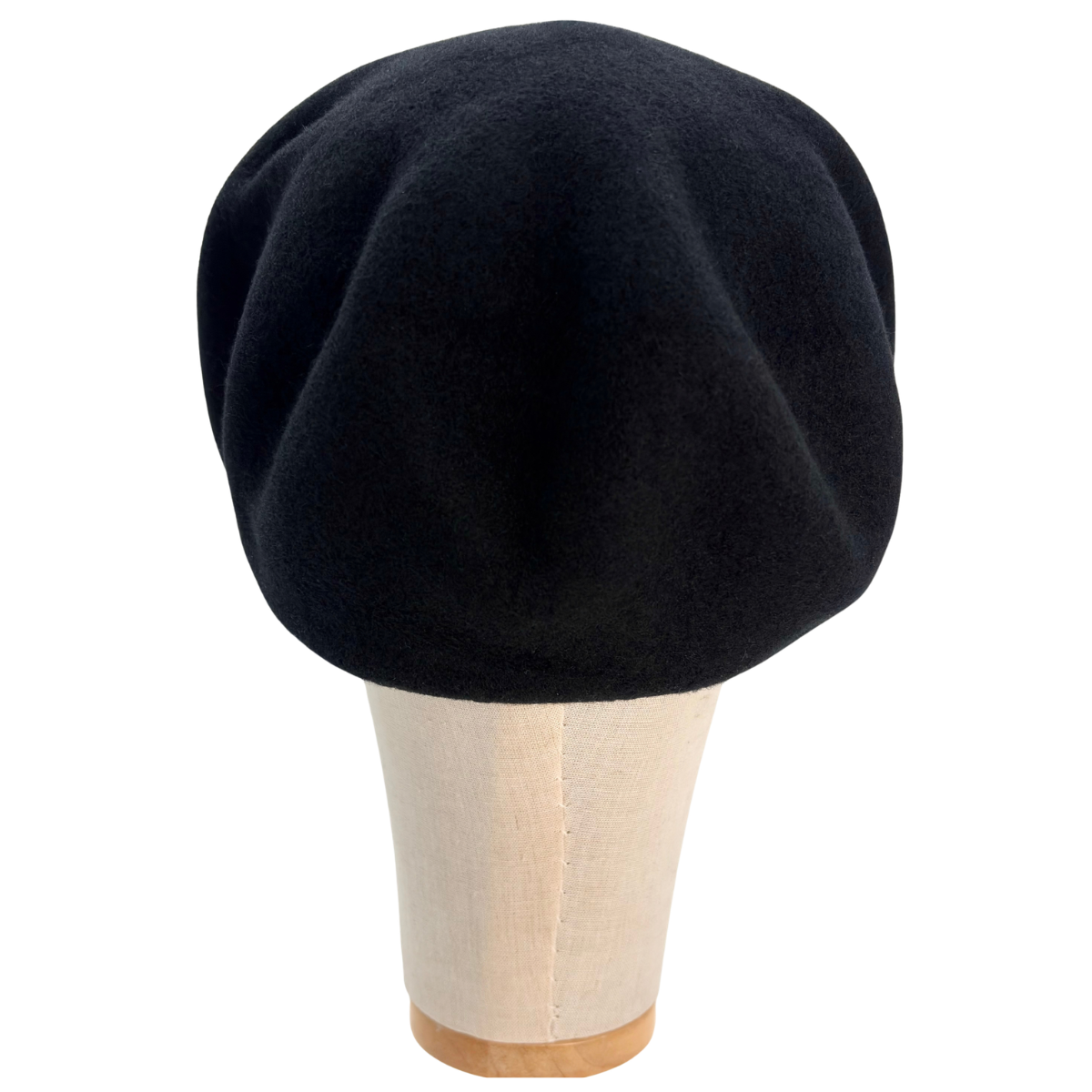 Boina Vivienne Westwood Negro