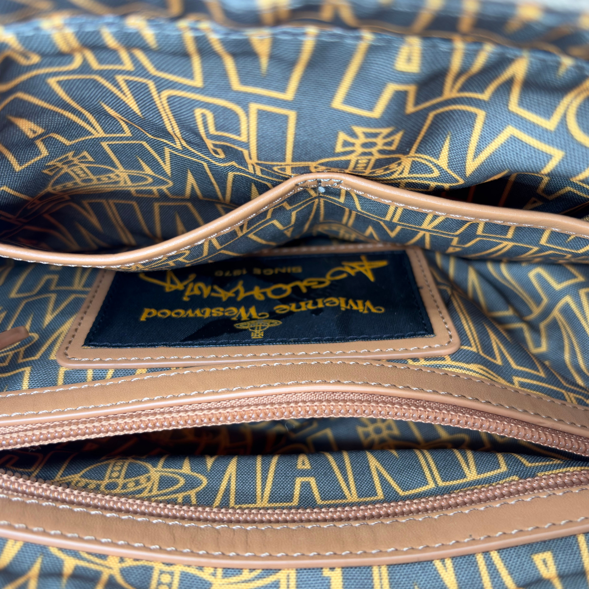 Bolsa Vivienne Westwood Yellow Anglomania