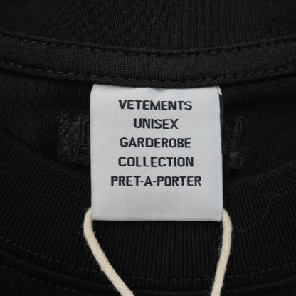 Playera Vetements V Negra
