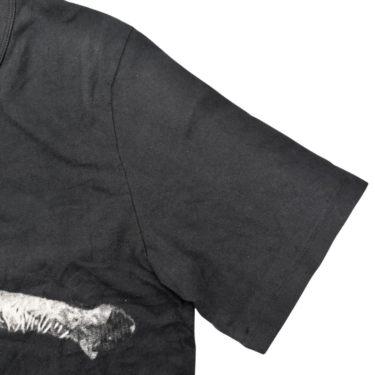 Playera Undercover Blue Dot Swordsman