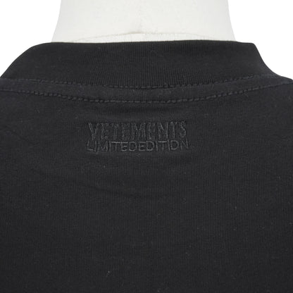 Playera Vetements V Negra