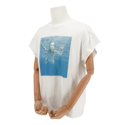 Playera Number Nine Sleeve Number (N)ine Graphic