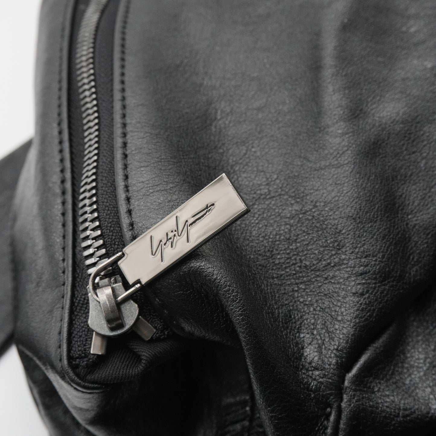 Bolsa Yohji Yamamoto Discord Grande