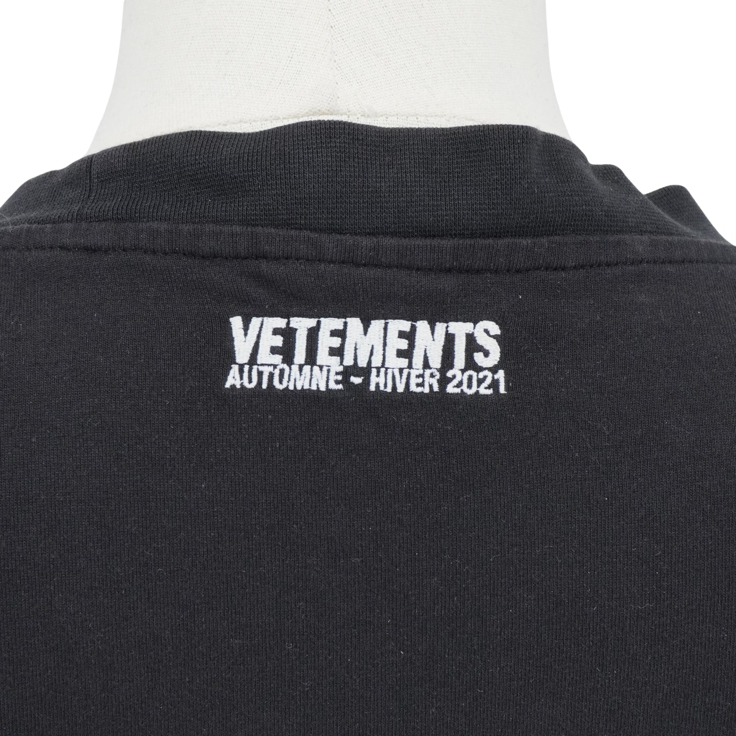 Playera Vetements World Tour  21