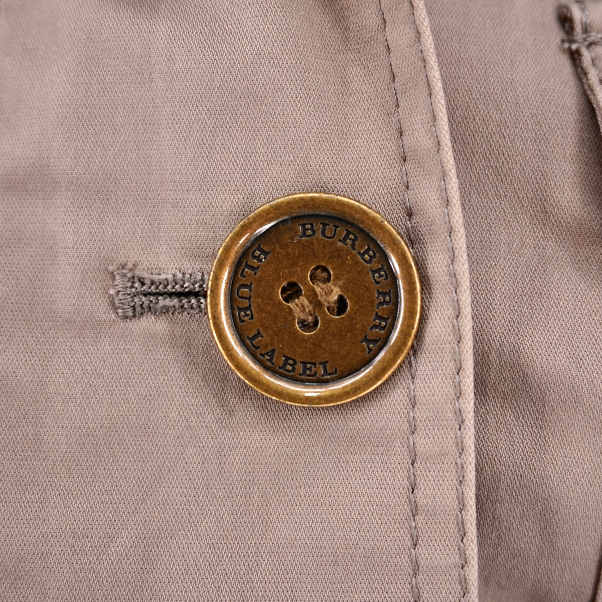 Gabardina Burberry Blue Label