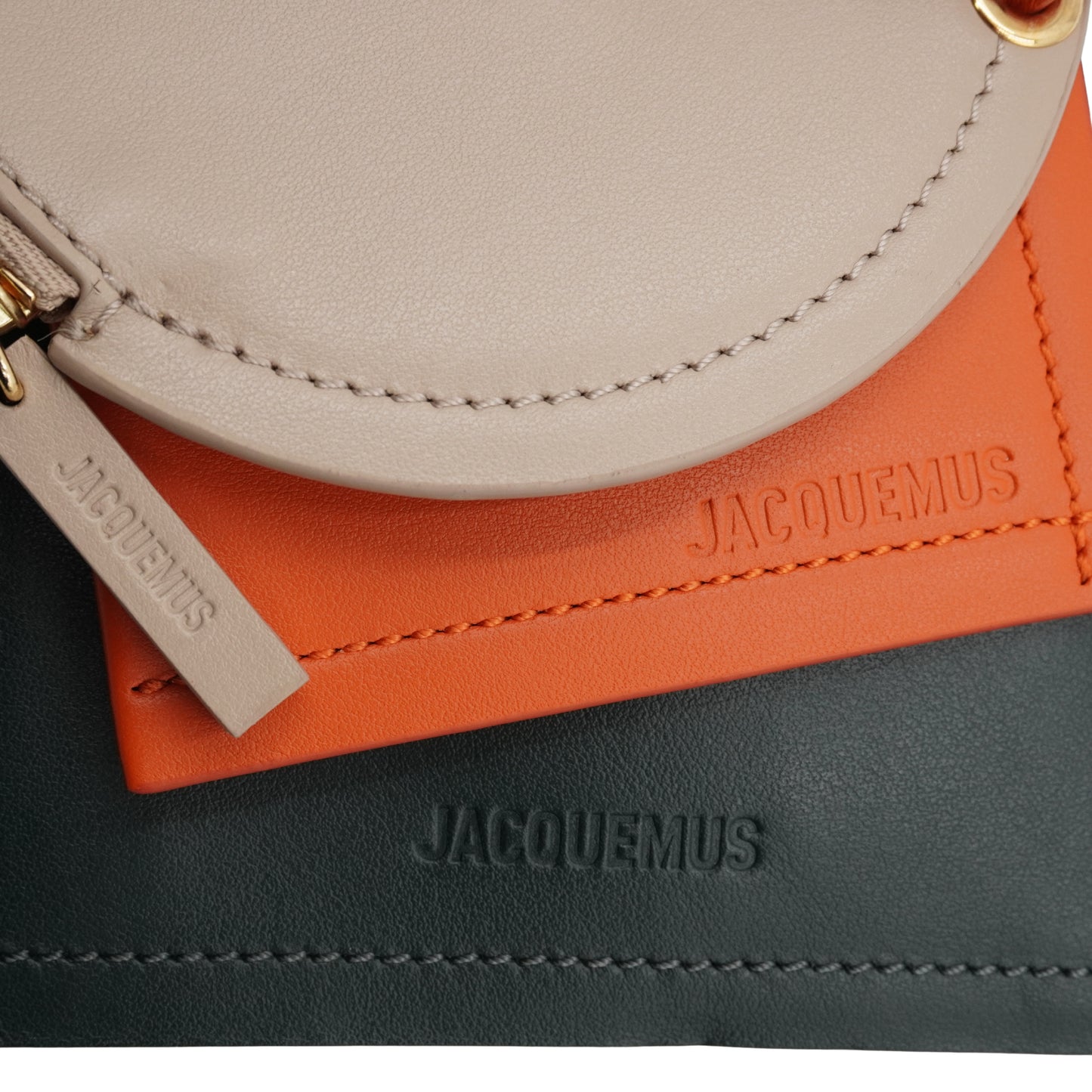 Tarjetero Jacquemus Round Disc Neck Bag Card