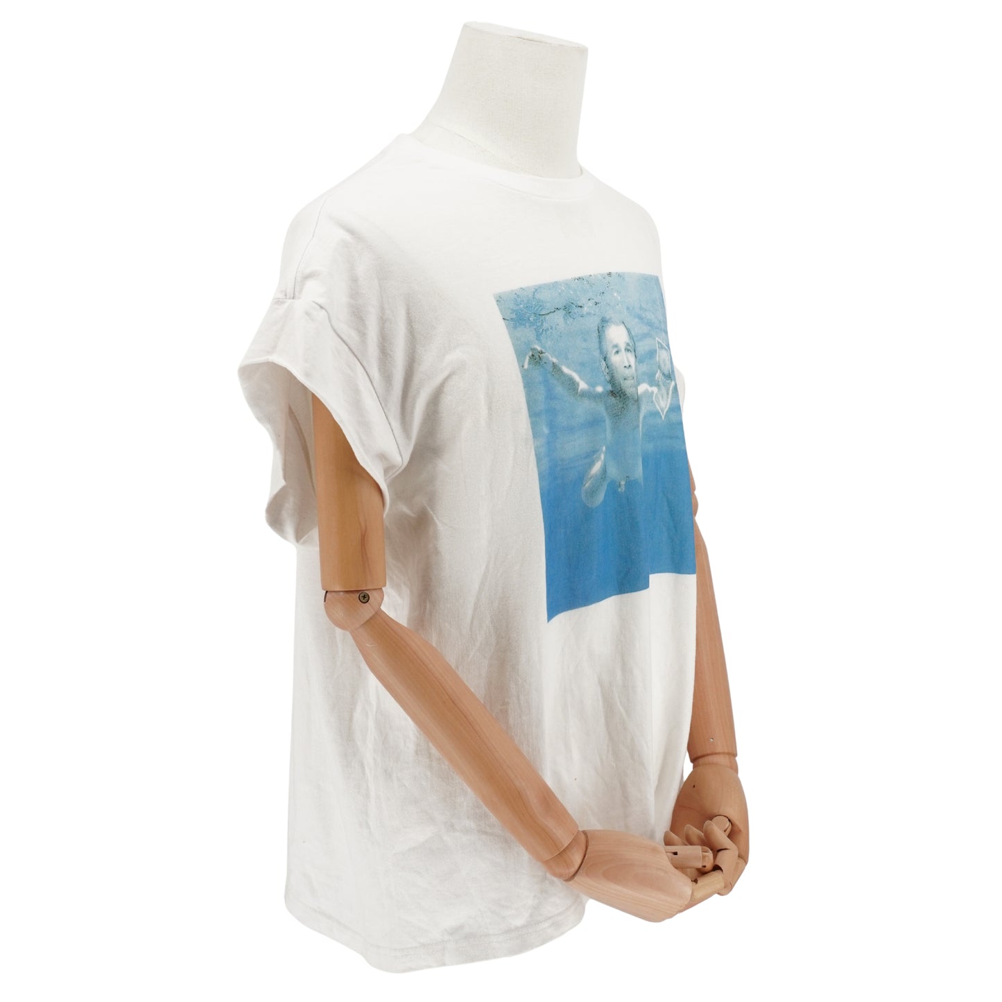 Playera Number Nine Sleeve Number (N)ine Graphic