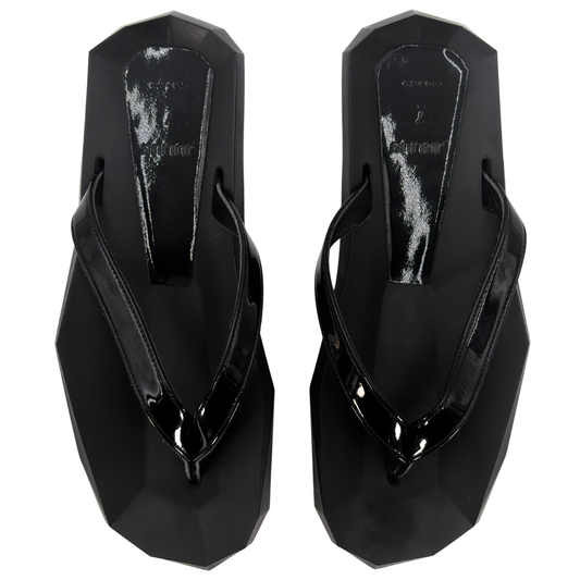 Sandalias Julius Split-Toe Negro