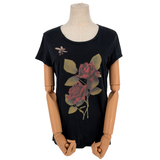 Playera Undercover Bee and Rose Negro