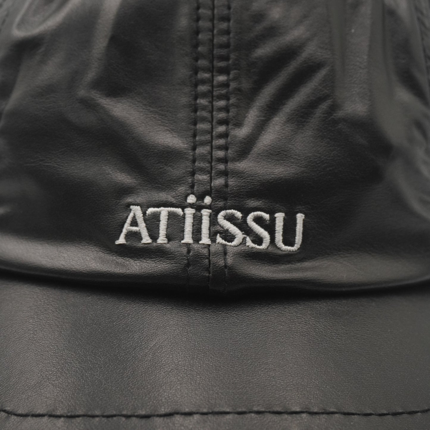 Gorra ATiiSSU Wing Cap PU Leather Black