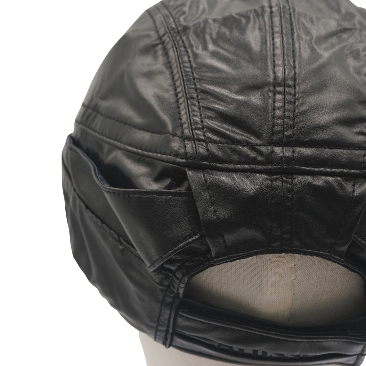 Gorra ATiiSSU Wing Cap PU Leather Black