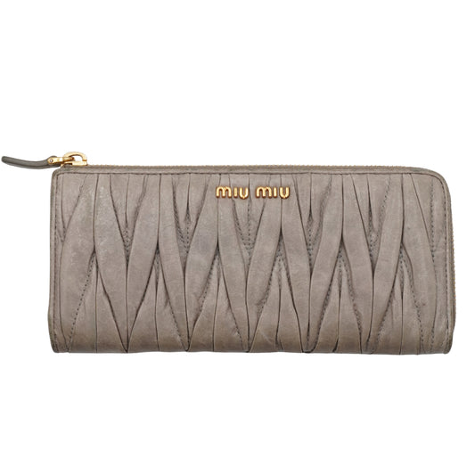 Cartera Miu Miu Plisada Gris