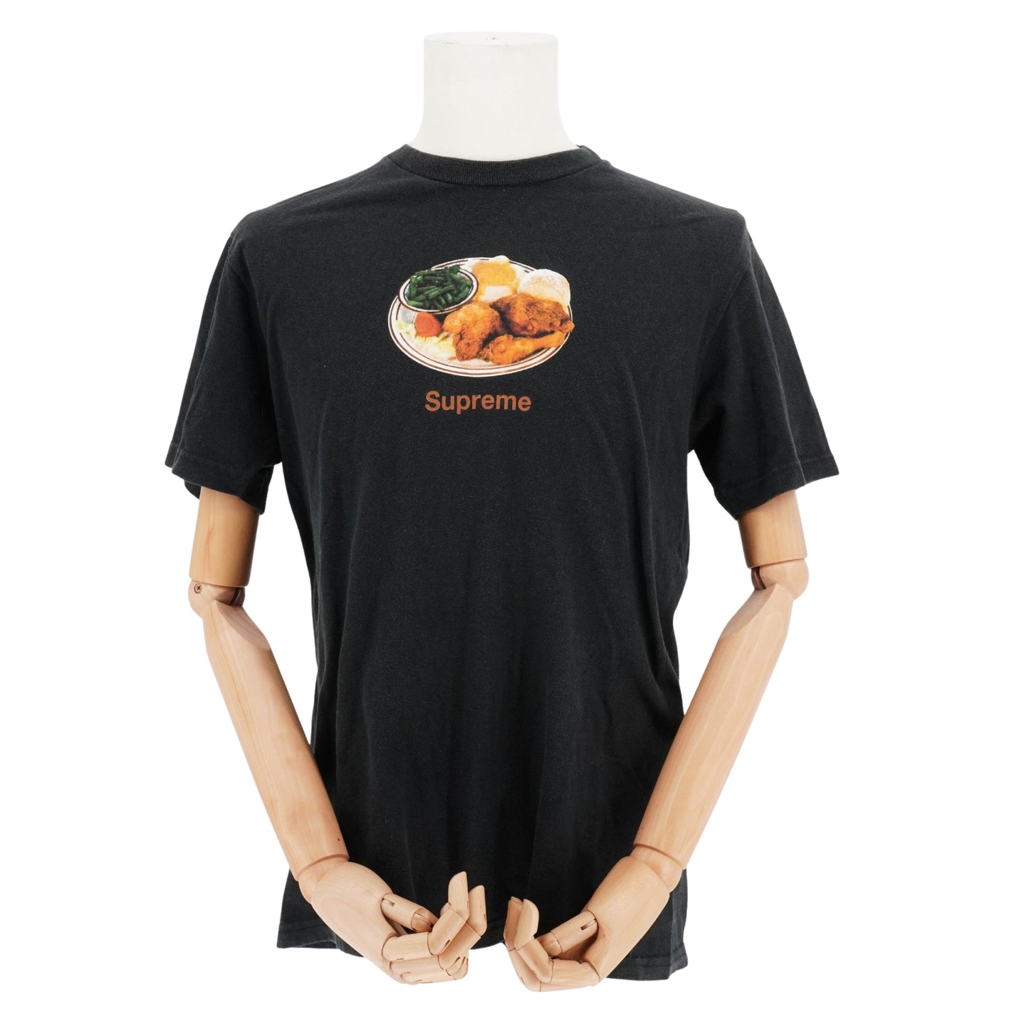 Playera Supreme Chicken Dinner Te