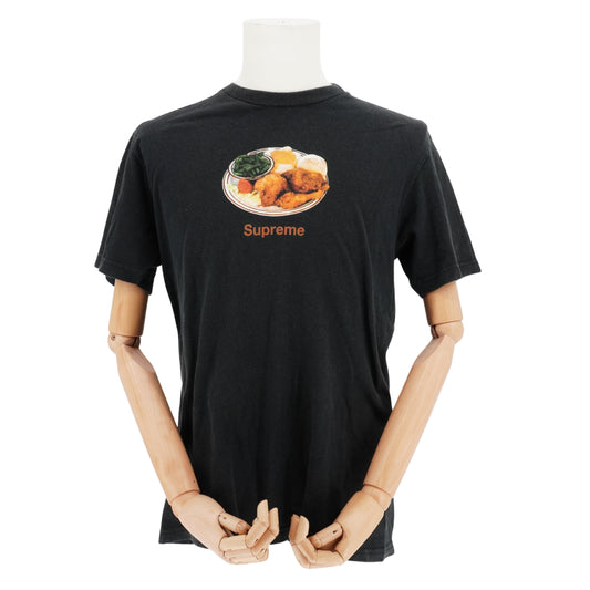 Playera Supreme Chicken Dinner Te