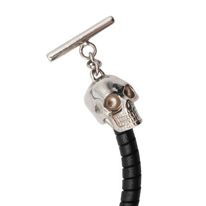 Pulsera Alexander Mcqueen Calavera Tbar Plateado 21 Cm