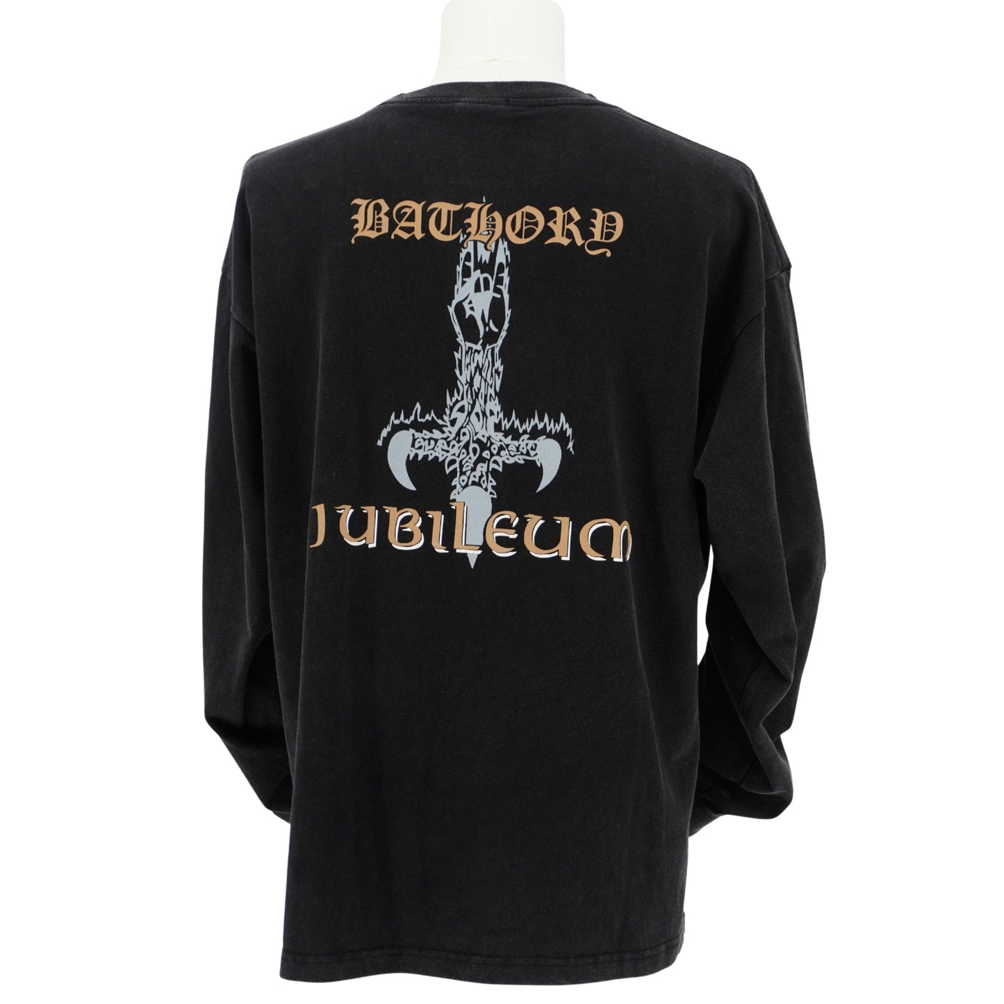 Playera Saint Michael Manga Larga Bathory Jubileum