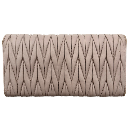 Cartera Miu Miu Matelassé Gris