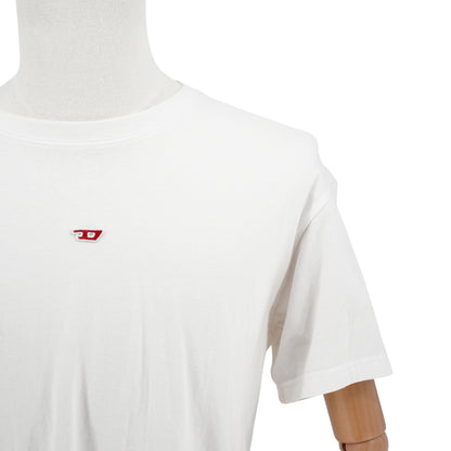 Playera Diesel Blanca con parche Oval D