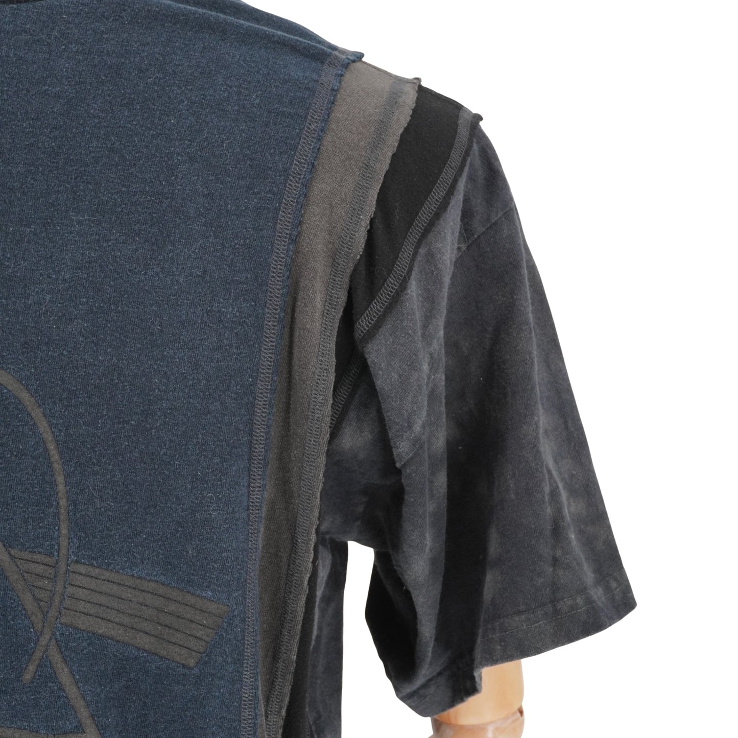 Playera Needles Rebuild Pink Floyd