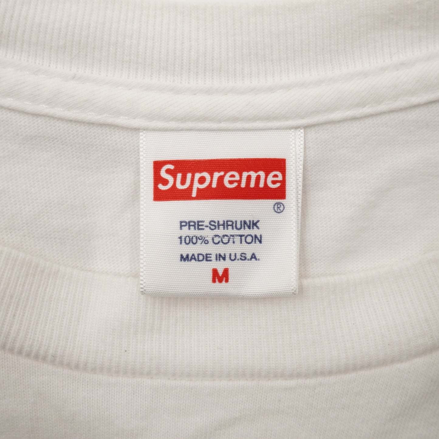 Playera Supreme Graphic Logo NOT A ROBOT