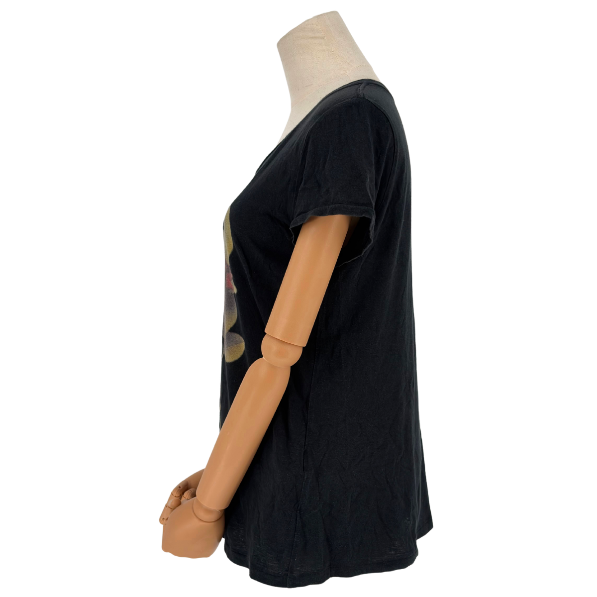 Playera Undercover Bee and Rose Negro