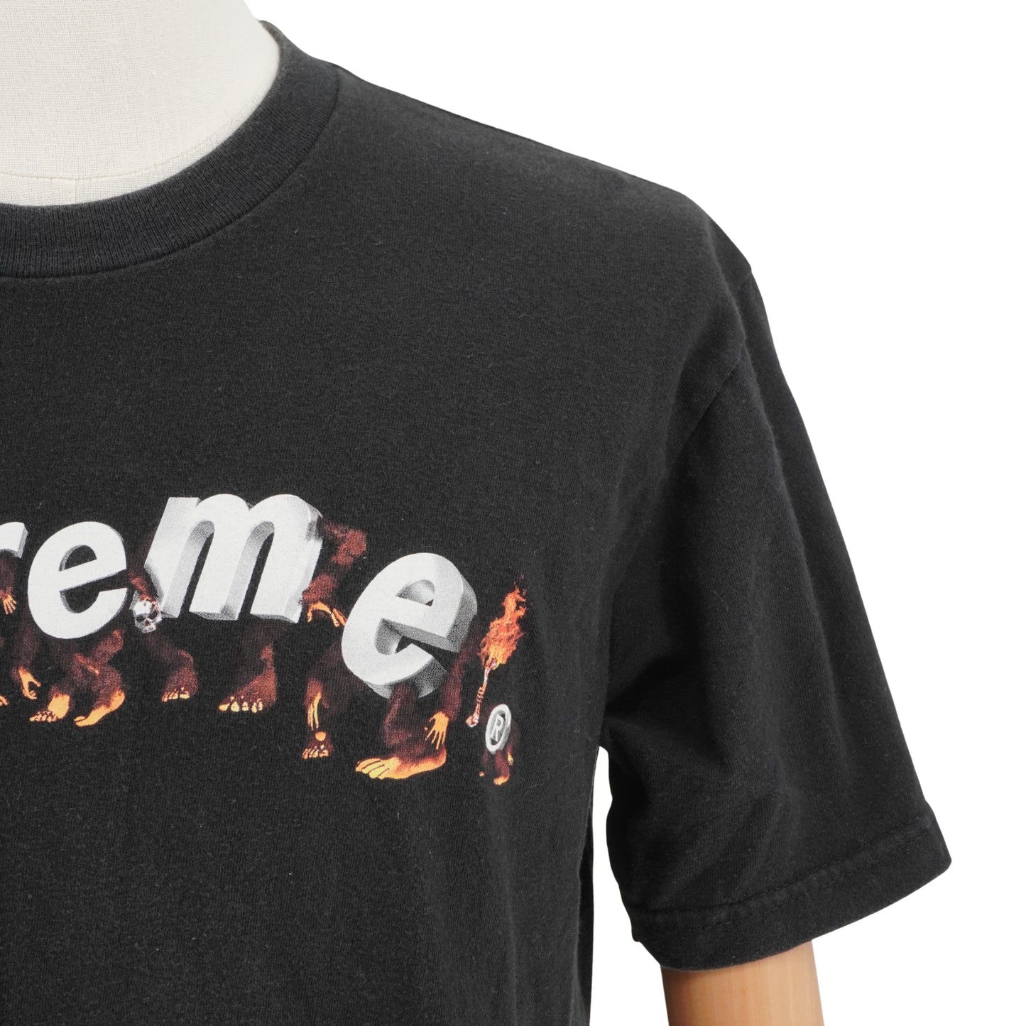 Playera Supreme Apes Tee Black
