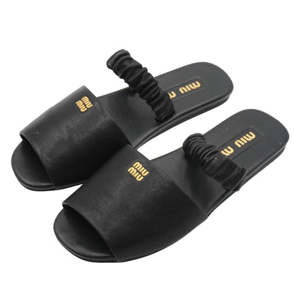 Slides Miu Miu Logo-Embossed Leather Scrunched Strap