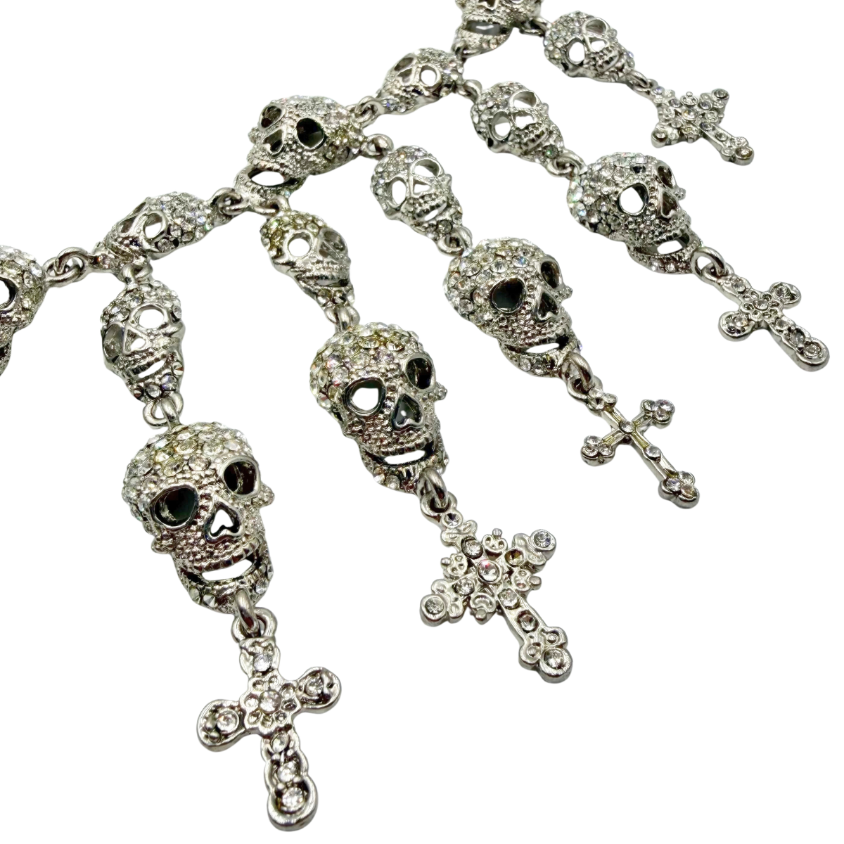 Collar Butler and Wilson Skull Cross
