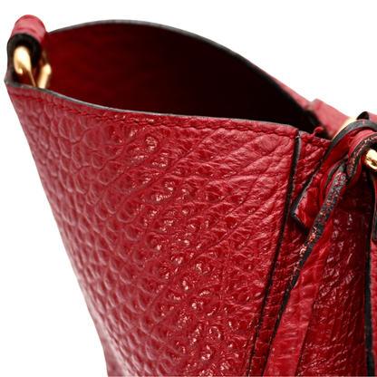 Bolsa Burberry Chichester Embossed Leather Tote
