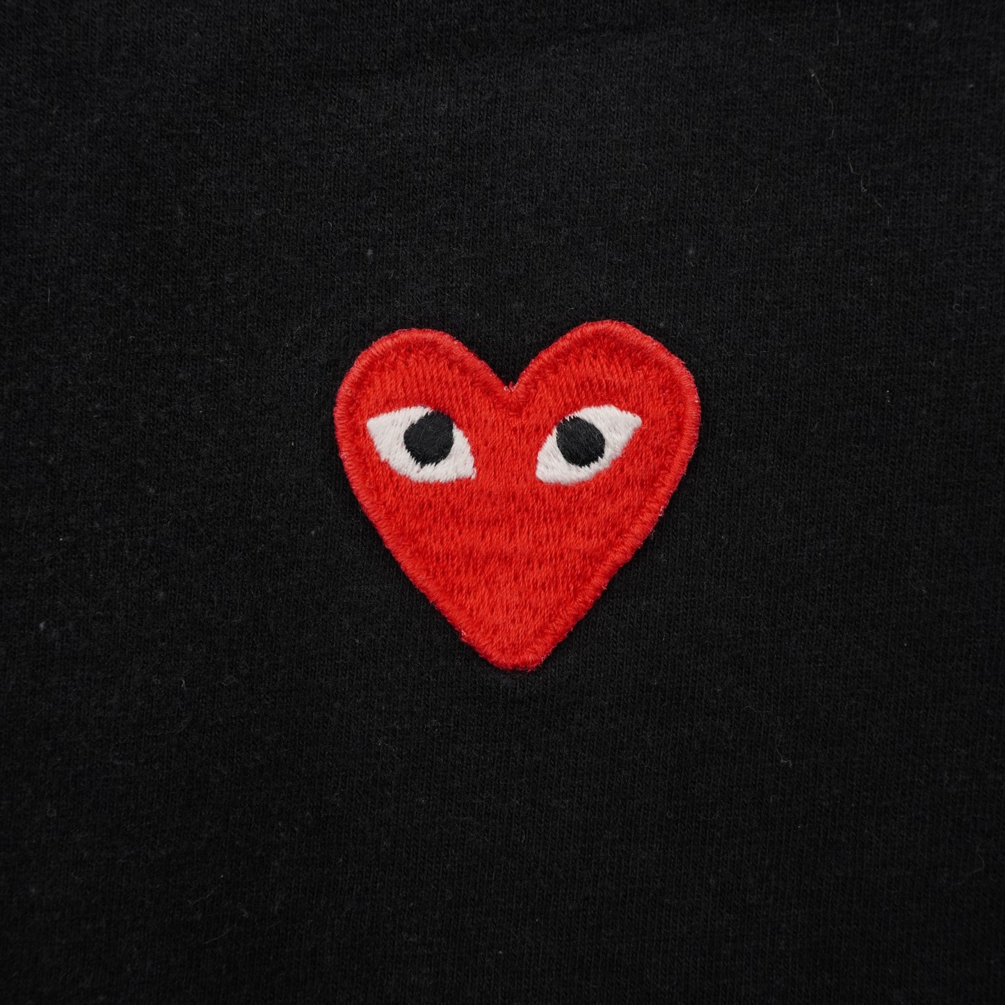 Playera Comme des Garçons Play Playera Black Heart