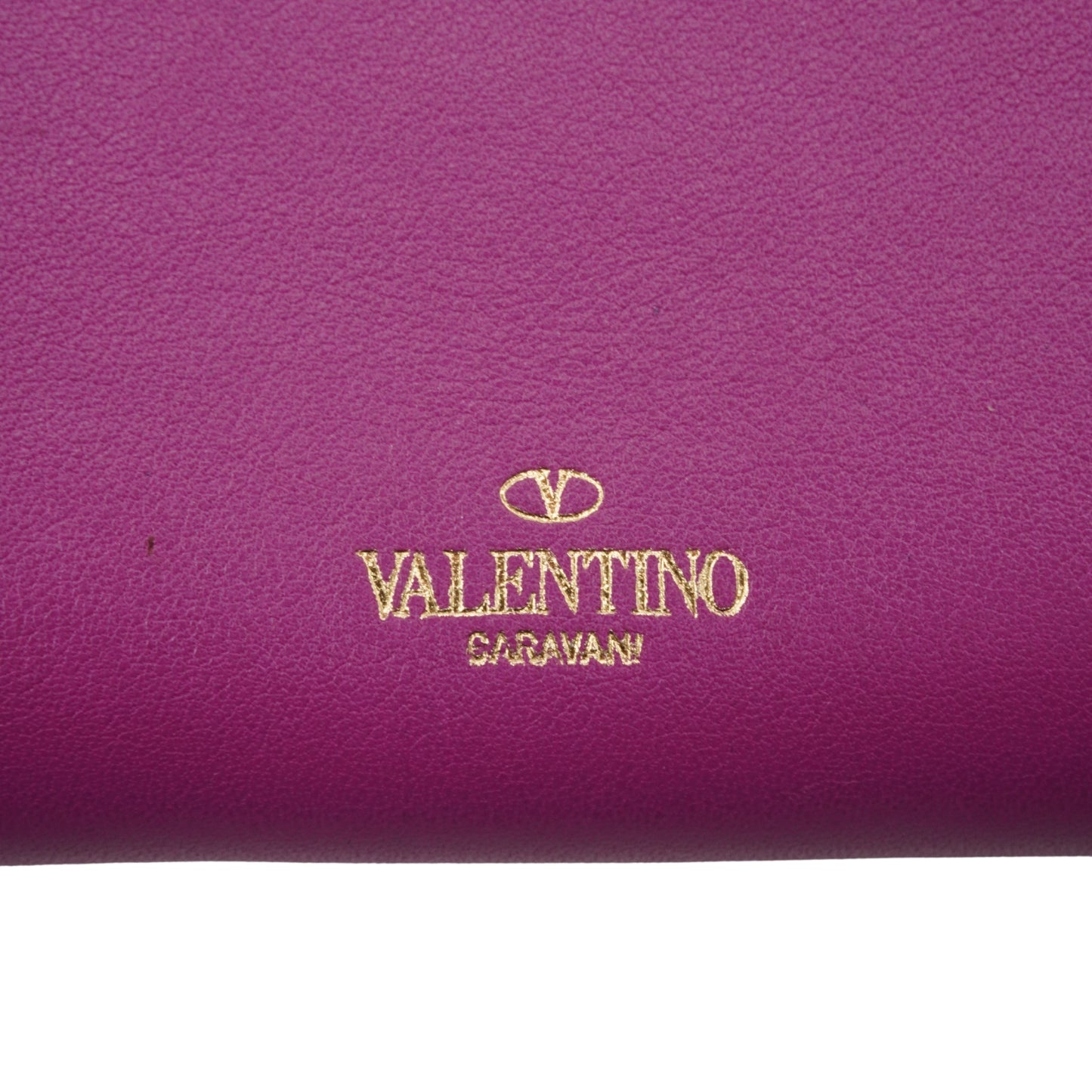 Cartera Valentino Rockstud Zip-Around Fuchsia