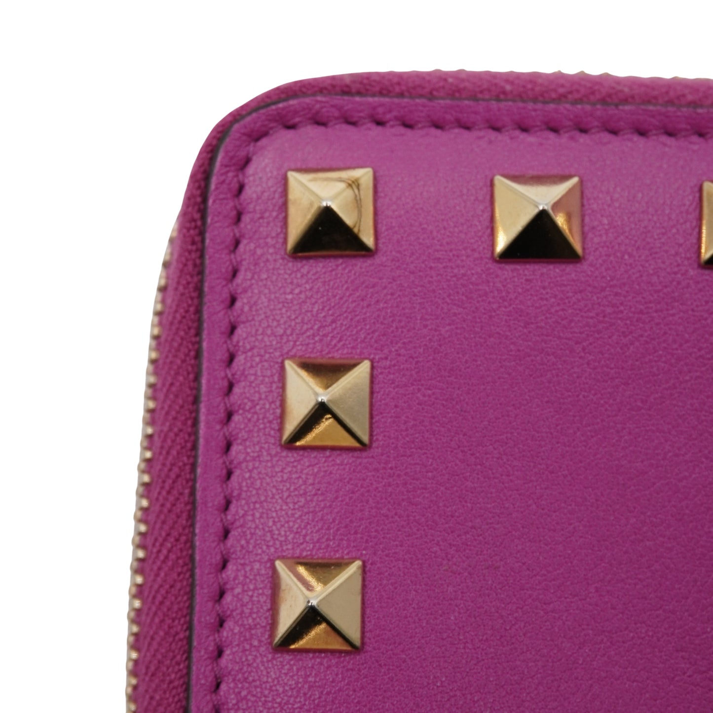 Cartera Valentino Rockstud Zip-Around Fuchsia