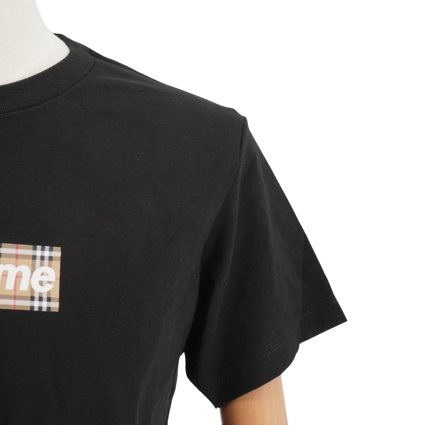 Supreme Playera x Burberry Negra