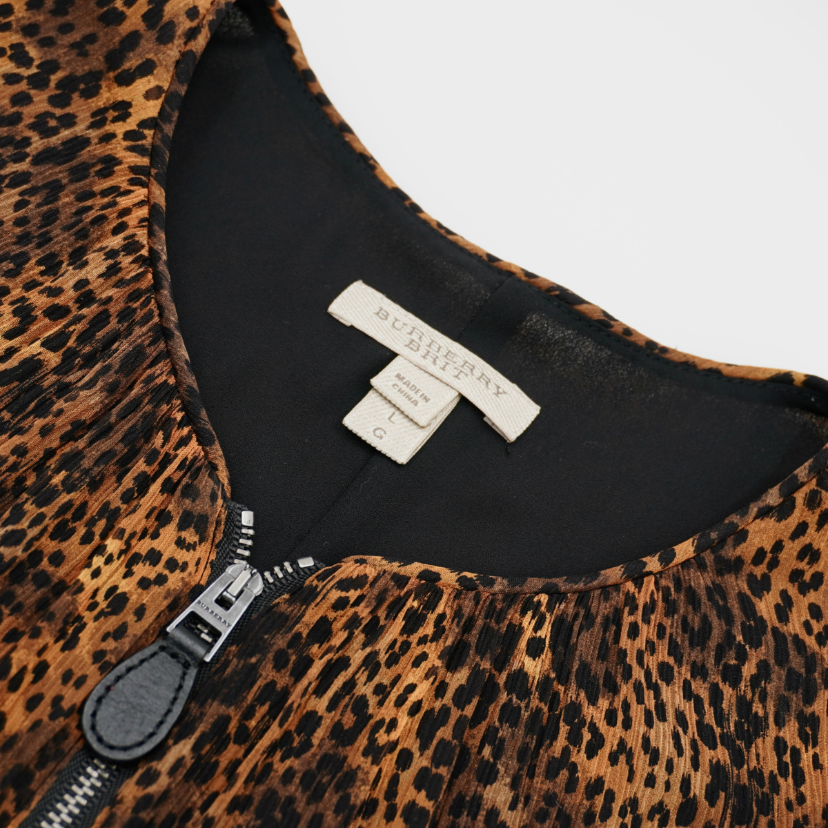 Blusa Burberry Animal Print