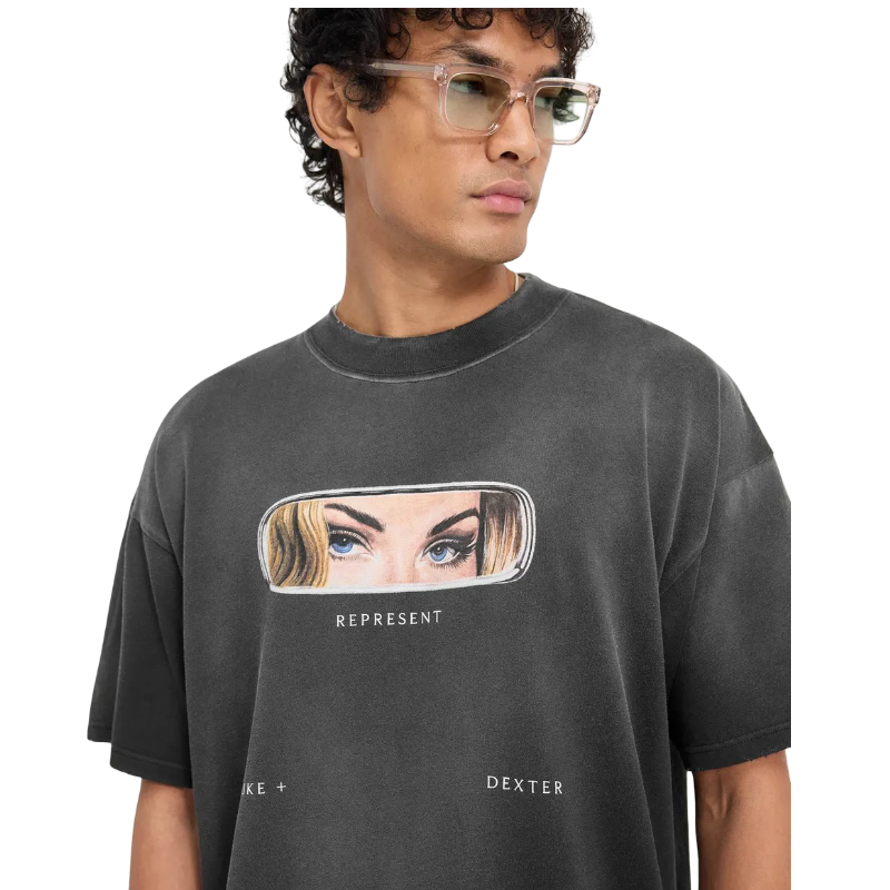 Playera Represent X Duke Dexter Rearview Mirror Negra