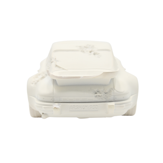 Carro Eroded Delorean Blanco Daniel Arsham Original