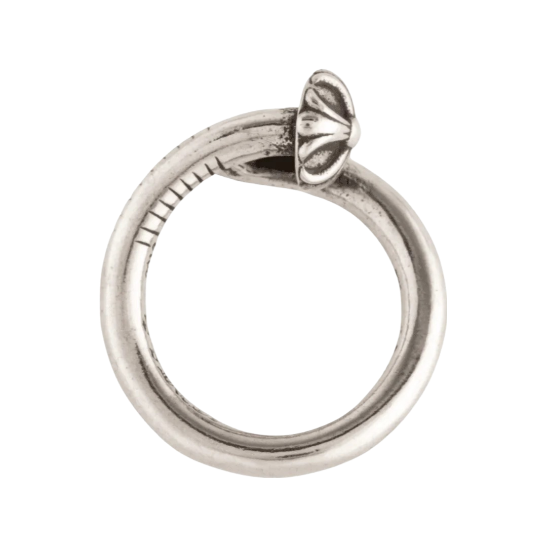 Nail Ring