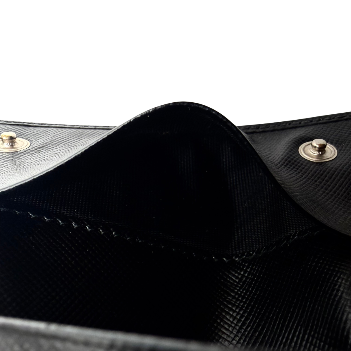 Tarjetero Prada Saffiano Negro Llavero