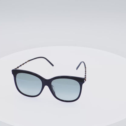 Sunglasses Gucci